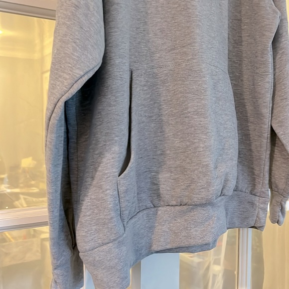 VAIL Graphic Turtleneck/Hoodie Sweatshirt • Rare • Gray/Navy Lettering • Small - Picture 7 of 8